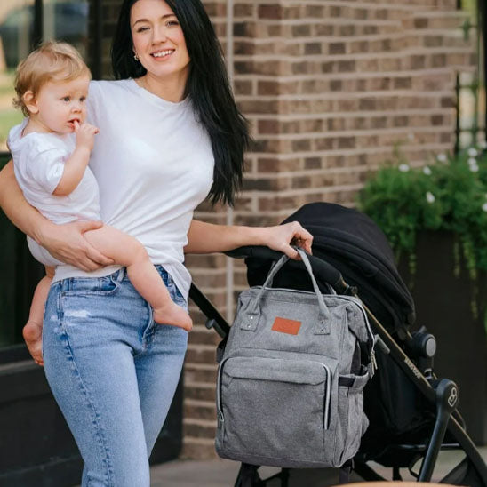 Sac à Dos à Langer : Le Compagnon Idéal pour Parents Actifs